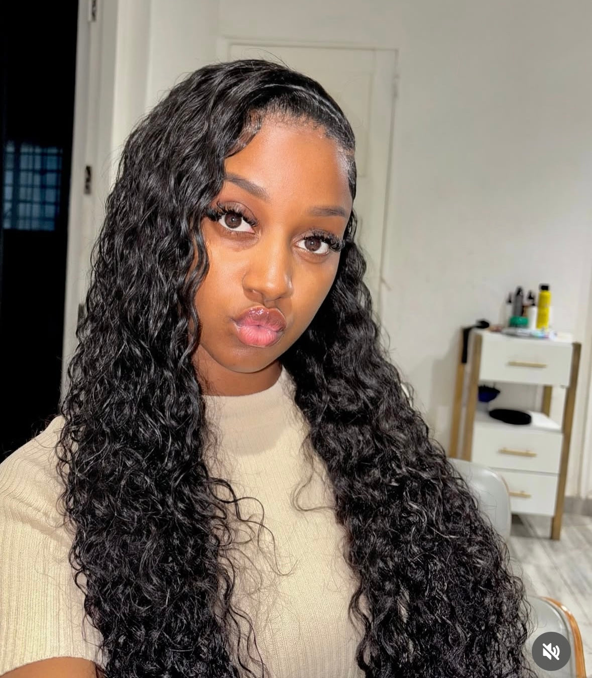 Curly Human Hair Wigs 13x6 HD Lace Front Wig Human Hair Brazilian Hair Transparent Lace Front Human Hair Wig For Women